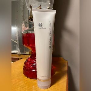 Nuskin ageLOC Dermatic Effects